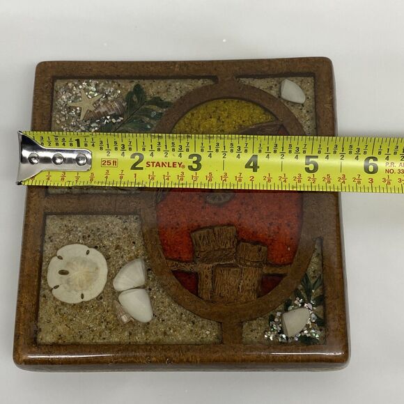 Lucite Acrylic Retro Mid Century Seagull Trivet Square 5 1/4" Seashells Sand Vtg - Picture 8 of 11